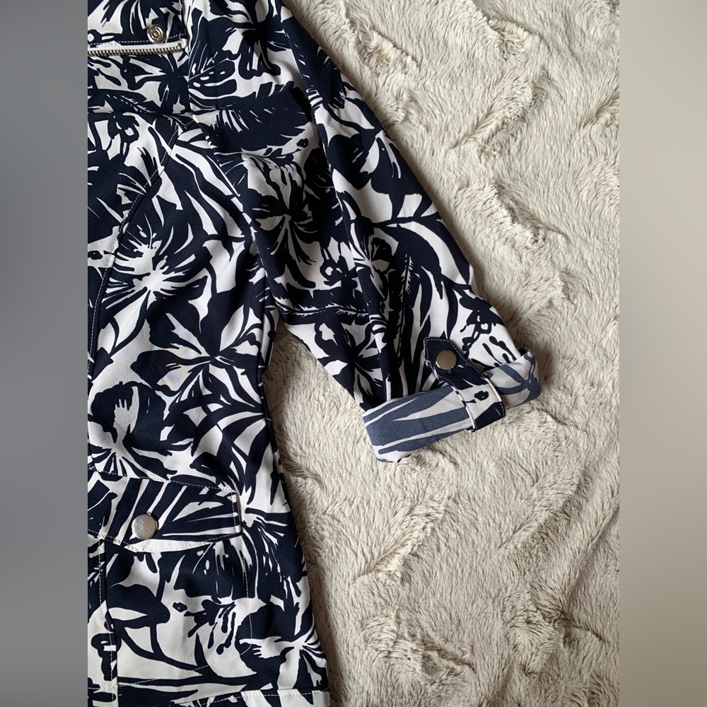 Laura Ashley - Navy Blue/White Lightweight Jacket - Picture 4 of 10